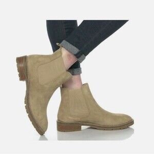Steve Madden Womens 6 M Oatmeal Suede Leopold Pull On Ankle Booties NIB KW5